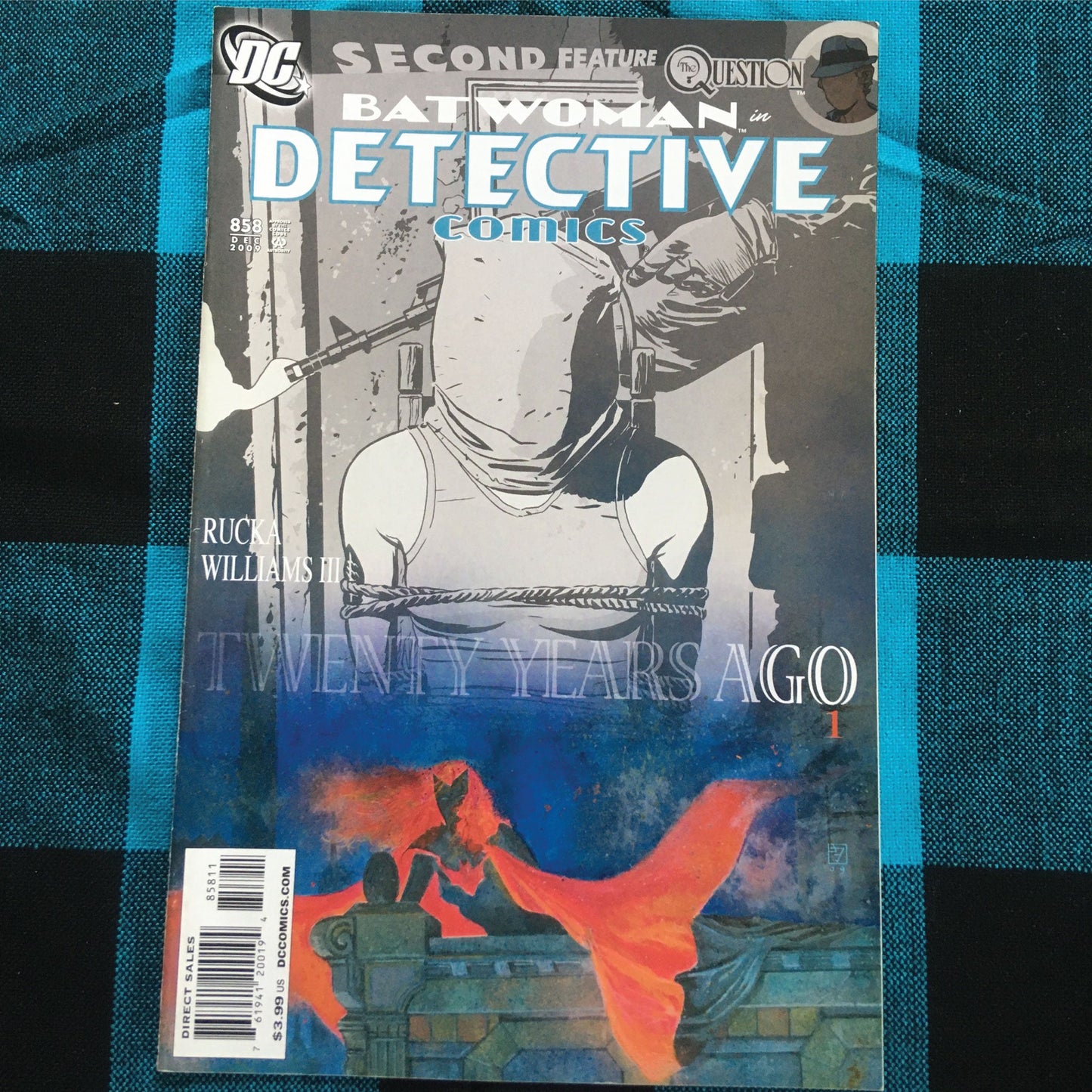 Detective Comics (Batwoman) 858